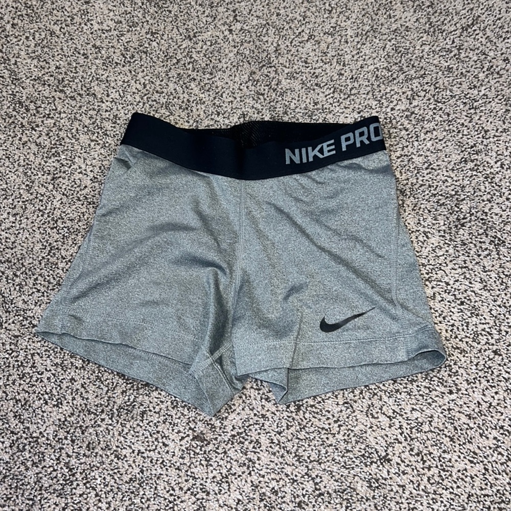 Gray Nike Pro Spandex